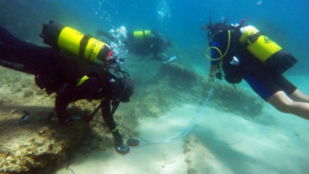 Roman Ruins Discovered Underwater in Tunisia