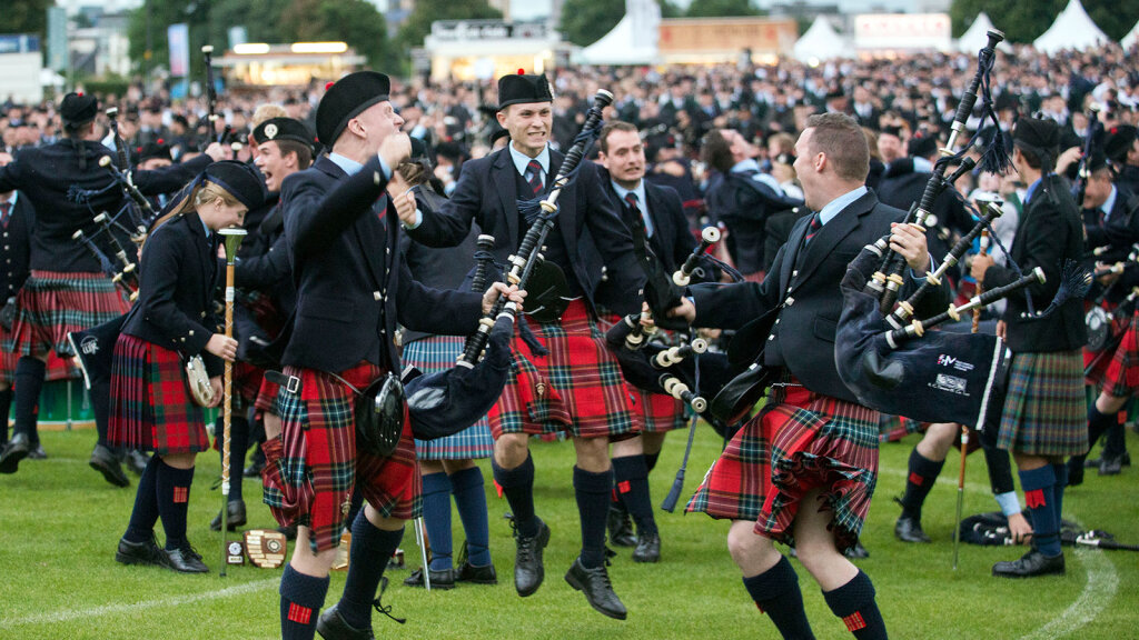 kilt colours family