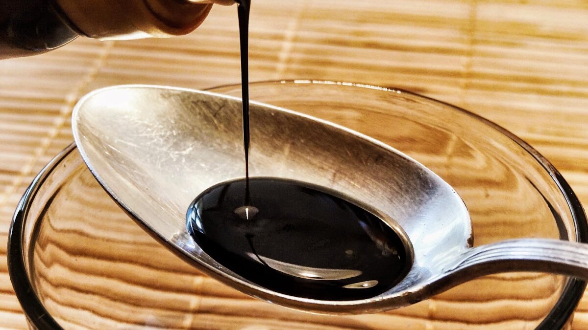 Molasses: The Sticky Story of a Dark and Syrupy Sweetener | HowStuffWorks