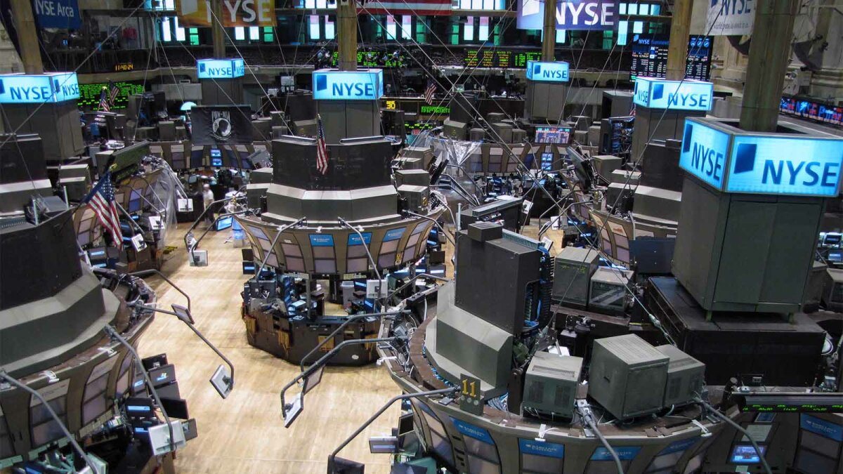 ¿A qué hora abre el mercado de valores?