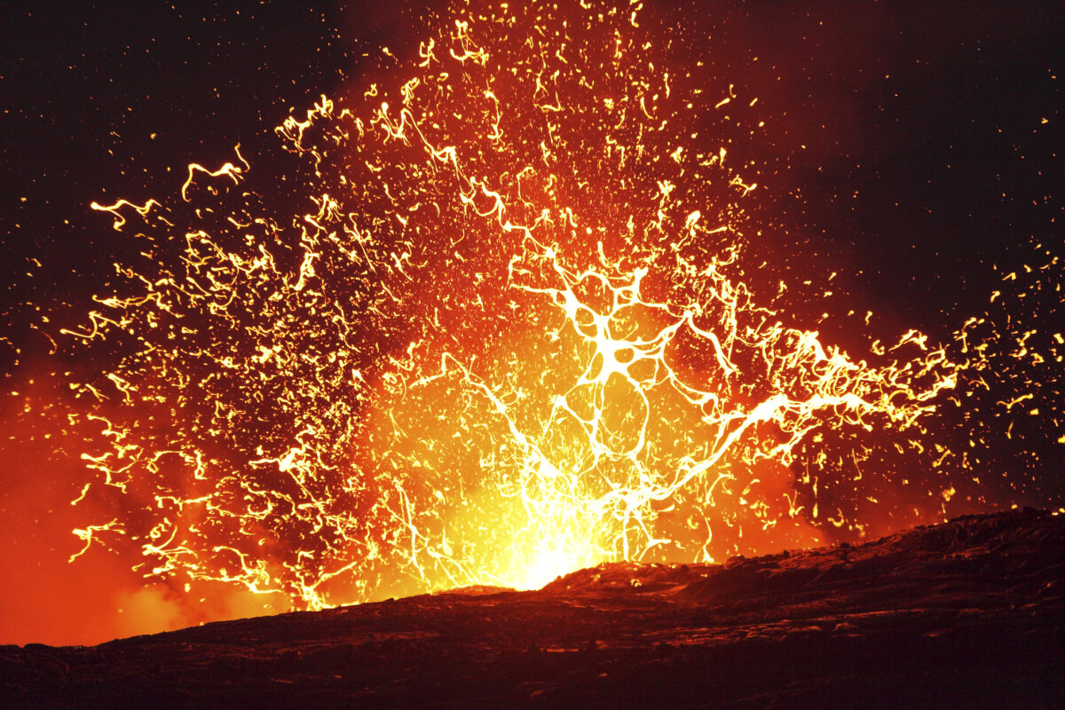 Could a single volcanic eruption destroy all life on Earth? HowStuffWorks