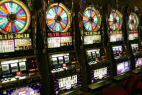 How Slot Machines & Coin Slots Work, how do casino games work.
