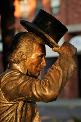 statue dakota south monroe james president rapid sculpture boasts every hat