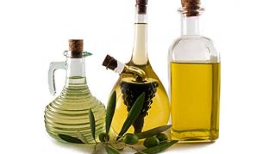 oil cleansing with olive oil