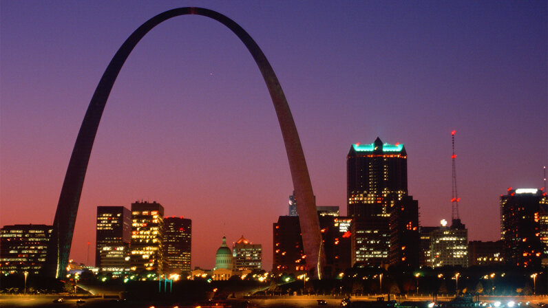 How the St. Louis Arch Stands Against All Odds | HowStuffWorks