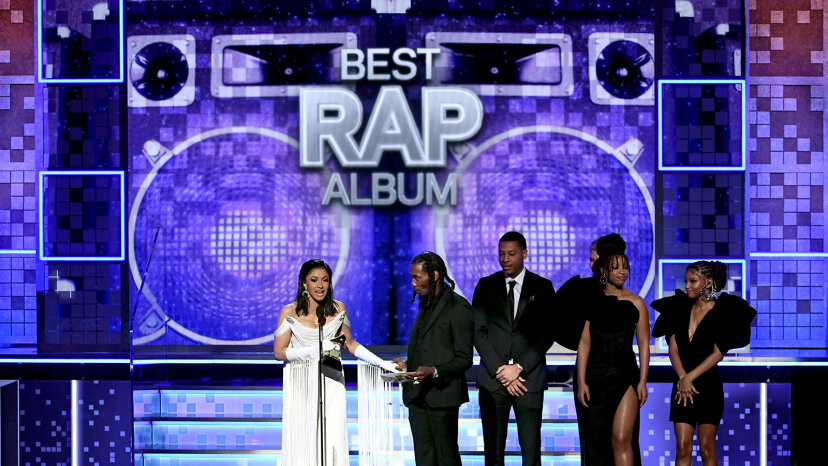 Cardi B, Offset et Brooklyn Johnny acceptent le Meilleur Album de Rap pour 