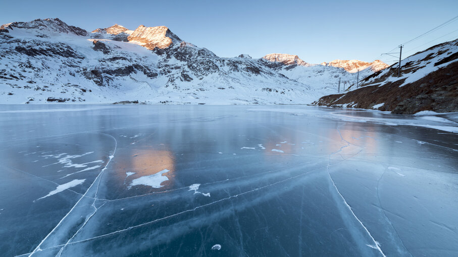 skipping-stones-on-ice-makes-crazy-sci-fi-sounds-howstuffworks