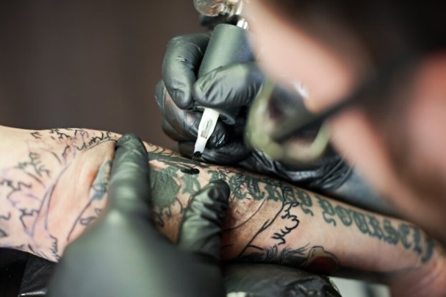 How Are Tattoos Removed / BENZ TATTOO HAS TO GO! : A tattoo's pigment tends to fade over time, meaning an older tattoo is easier to remove.