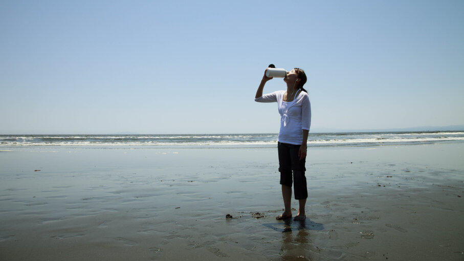 Питьевая вода на судне. Supply drinking Water Throw using Marine Sea.